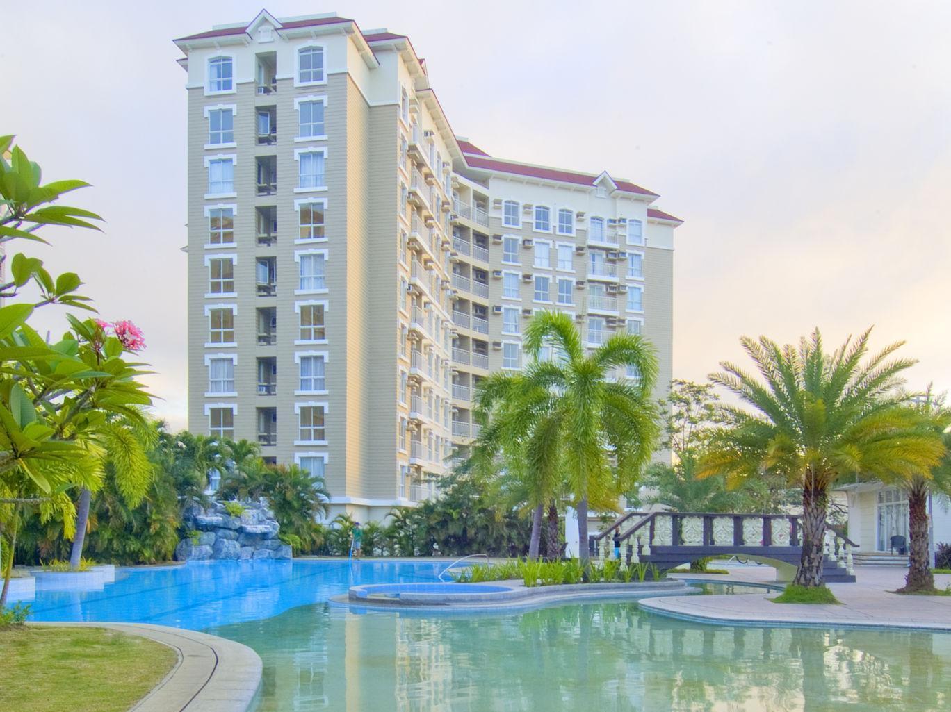 Bellini Suites At Presidio, Lakefront Muntinlupa City Bagian luar foto